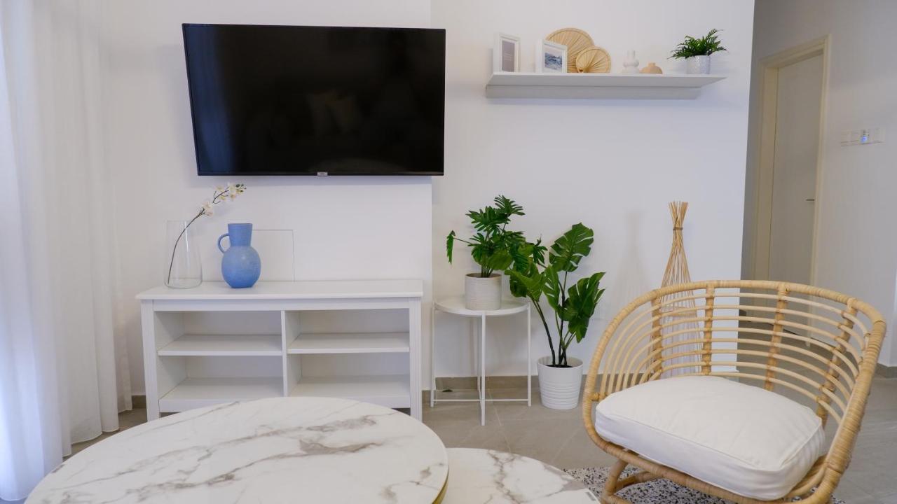 Ikaria Sea View Apartment Klorakas Eksteriør billede